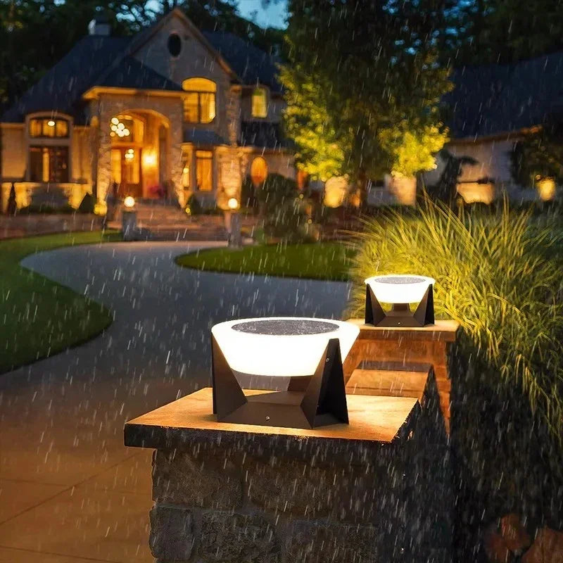 Kiki's Way | Abriella Solar Column Light – Remote Dimming, IP65