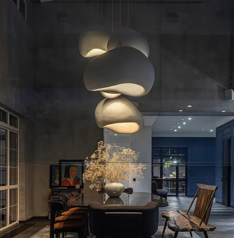Kiki's Way | Nuvola Sculptural Pendant Light – Polystyrene, E27